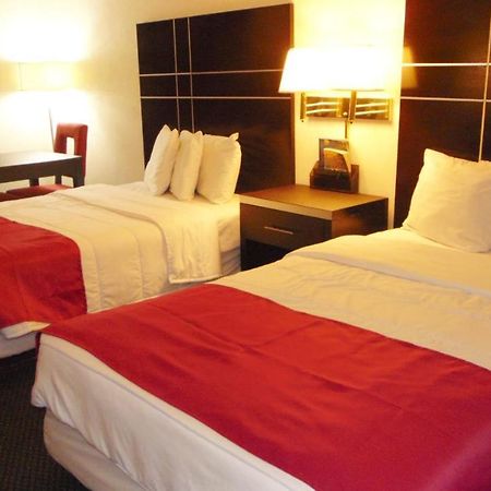 Oceanside Lodge Marmora Quarto foto